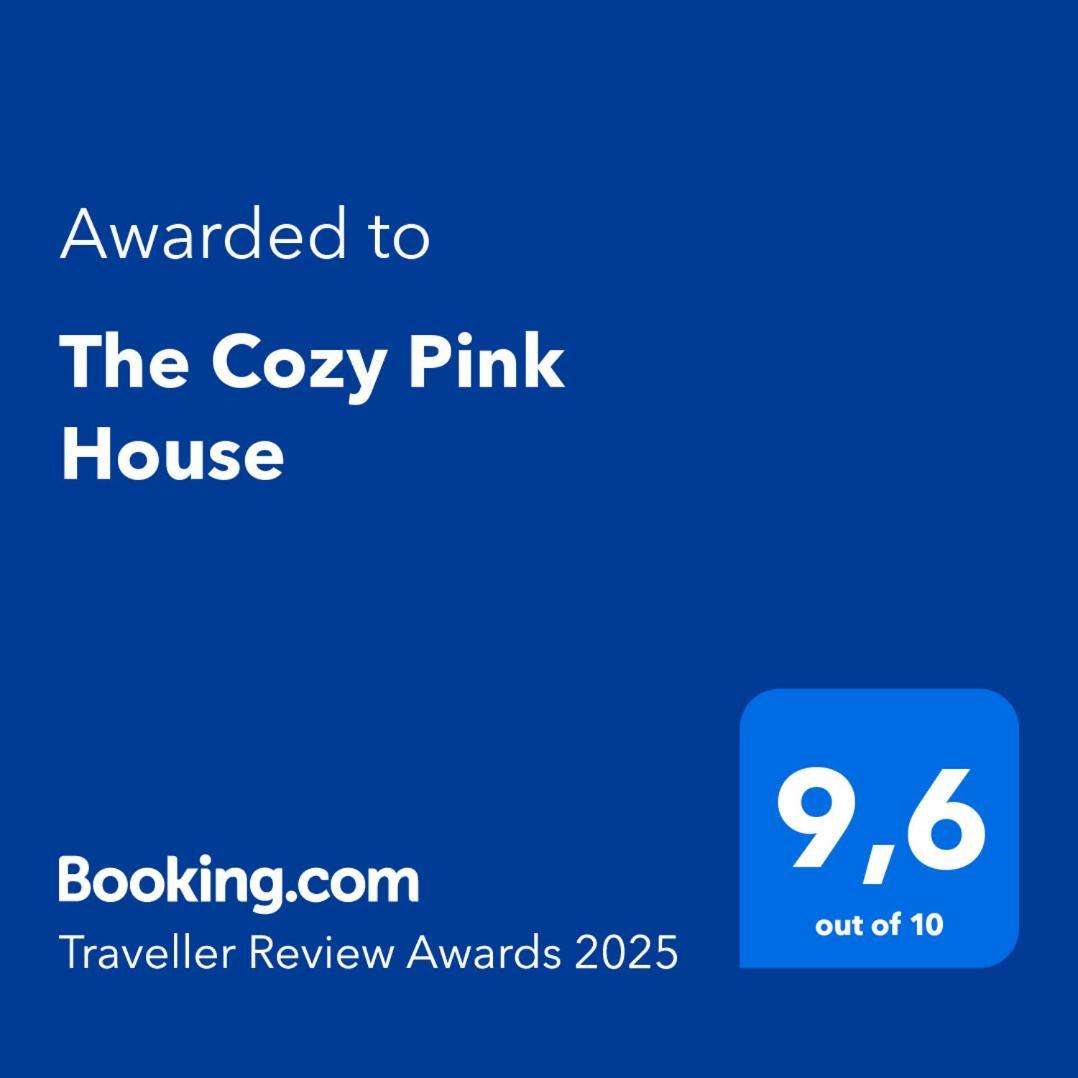 הוילה פונטה דו סול The Cozy Pink House מראה חיצוני תמונה